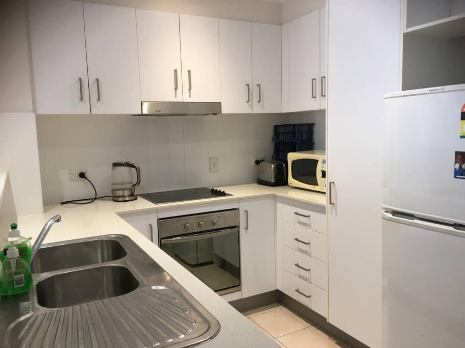 Merivale Stay In South Brisbane Two Beds Two Baths One Parking Exterior photo