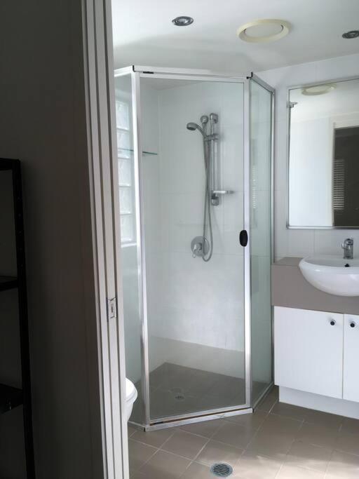 Merivale Stay In South Brisbane Two Beds Two Baths One Parking Exterior photo
